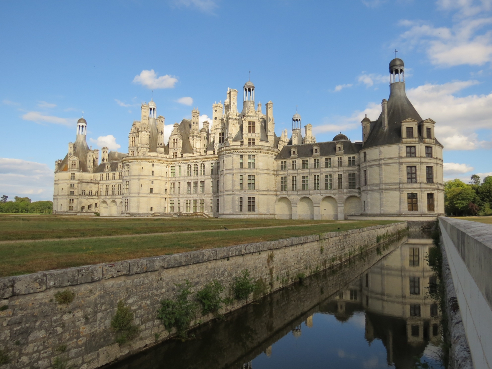 loire valley day trip from tours